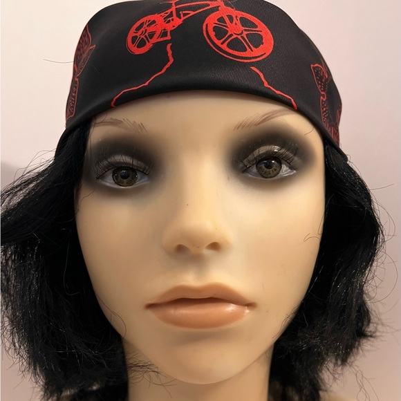 Stranger Things 5 - ONE LAST RIDE 🚴🏼‍♀️ - Picture 9 of 11